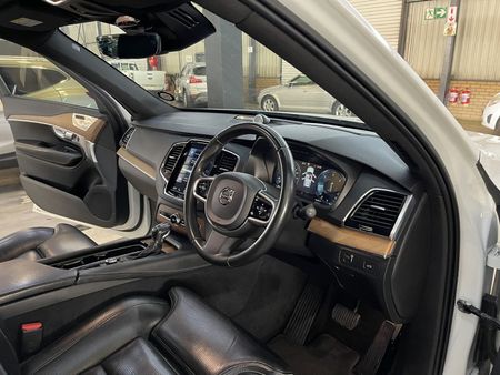 2018-Volvo-XC90-D5-Inscription-AWD_16