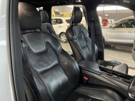 2018-Volvo-XC90-D5-Inscription-AWD_17