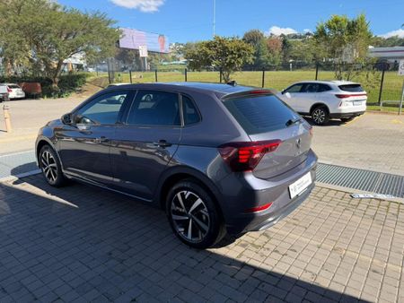 2026-Volkswagen-Polo-10-TSI-Life-Auto-DSG_7