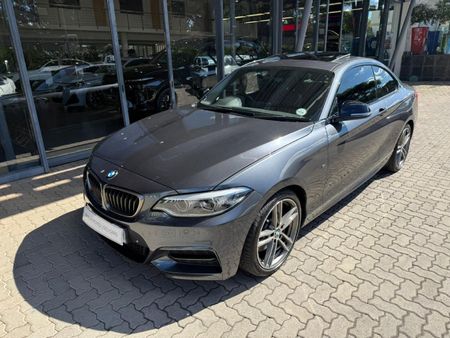 2021-BMW-2-Series-M240i-Coupe-Auto_0