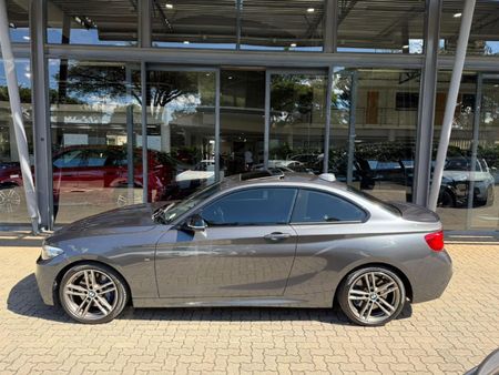 2021-BMW-2-Series-M240i-Coupe-Auto_4