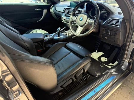 2021-BMW-2-Series-M240i-Coupe-Auto_8
