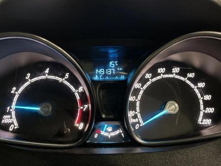 2016-Ford-B-Max-10-EcoBoost-Titanium_2