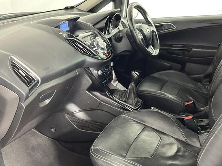 2016-Ford-B-Max-10-EcoBoost-Titanium_8