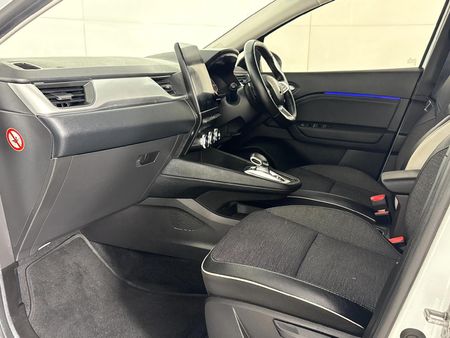 2024-Renault-Captur-13T-Intens-EDC_8