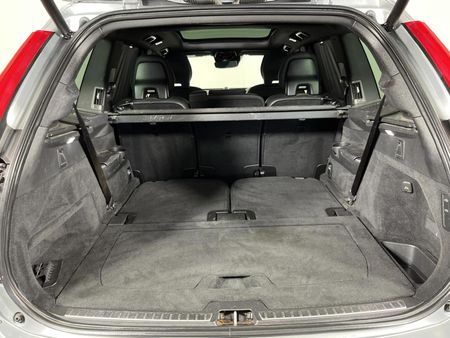 2019-Volvo-XC90-T6-Inscription-AWD_13