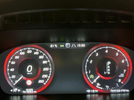 2019-Volvo-XC90-T6-Inscription-AWD_2