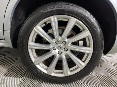 2019-Volvo-XC90-T6-Inscription-AWD_6