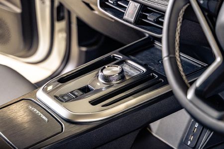 2024-Haval-Jolion-15T-Super-Luxury-Auto_11