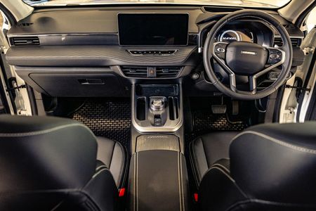 2024-Haval-Jolion-15T-Super-Luxury-Auto_8