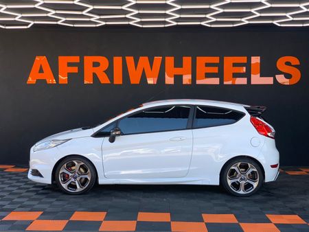 2013-Ford-Fiesta-ST-16-EcoBoost-GDTi_1