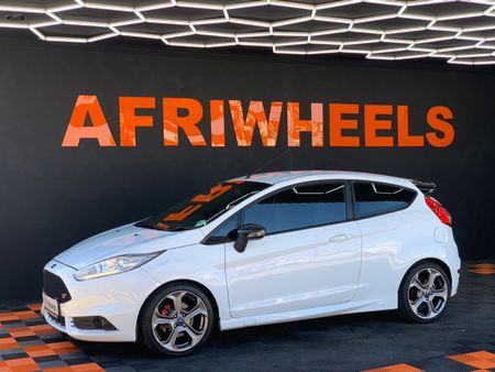 2013-Ford-Fiesta-ST-16-EcoBoost-GDTi_7