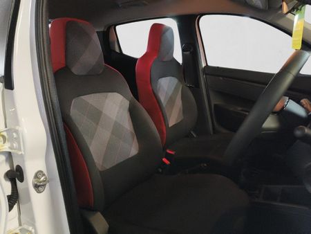 2026-Renault-Kwid-10-Dynamique_15