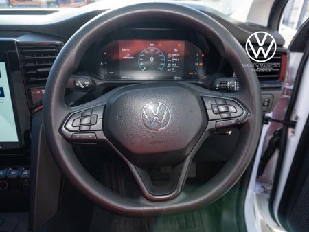 2025-Volkswagen-Amarok-20-TDI-125kW-Single-Cab-4Motion_30
