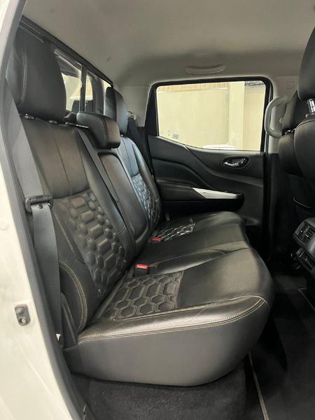 2021-Nissan-Navara-25-DDTi-LE-Plus-Auto-Double-Cab_11