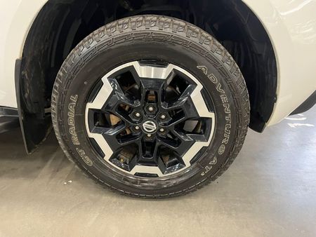 2021-Nissan-Navara-25-DDTi-LE-Plus-Auto-Double-Cab_8