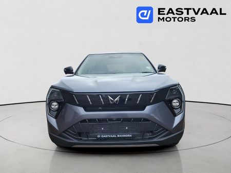 2026-Mahindra-XUV-3XO-12T-AX7L_1