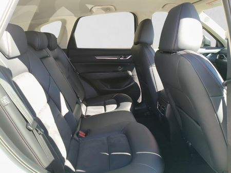 2026-Mazda-CX-5-20-Carbon-Edition-Auto_16
