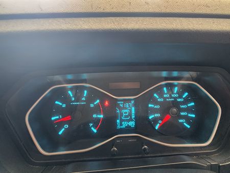 2022-Mahindra-Pik-Up-22-mHawk-S11-Auto-Double-Cab_6