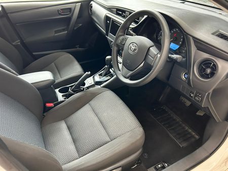2023-Toyota-Corolla-Quest-18-Auto_10