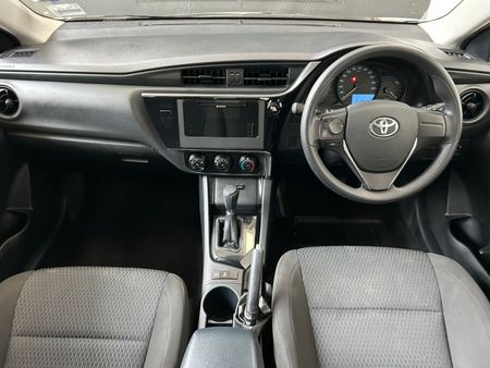 2023-Toyota-Corolla-Quest-18-Auto_7