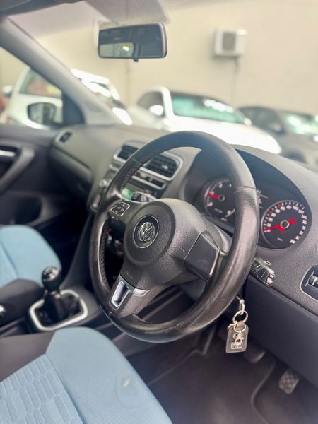 2013-Volkswagen-Polo-12-TDI-Bluemotion-5-dr_9