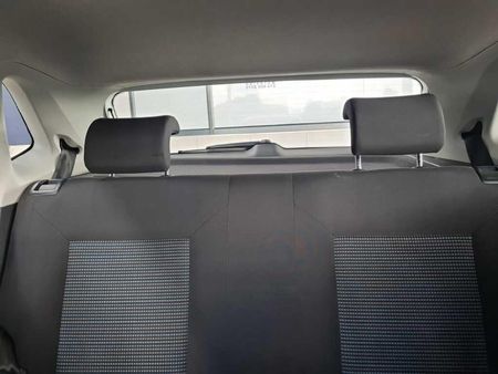 2020-Volkswagen-Polo-Vivo-14-Comfortline-5-dr_14