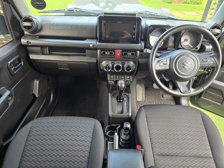 2020-Suzuki-Jimny-15-GLX-Auto_7