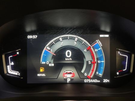 2021-Mitsubishi-Pajero-Sport-24D-4x4-Exceed-Auto_2