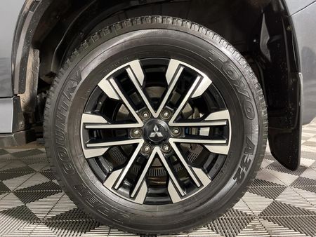 2021-Mitsubishi-Pajero-Sport-24D-4x4-Exceed-Auto_7