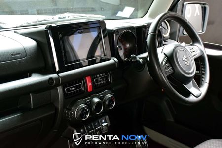2023-Suzuki-Jimny-15-GLX_10