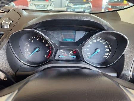 2015-Ford-Kuga-15-EcoBoost-Ambiente_3