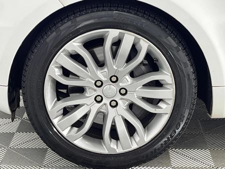 2017-Land-Rover-Range-Rover-Sport-30-SDV6-SE_4
