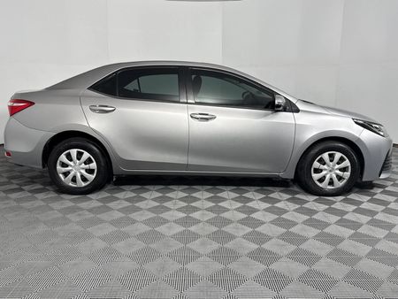2021-Toyota-Corolla-Quest-18-Auto_17