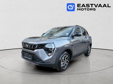 2026-Mahindra-XUV-3XO-12T-AX5_2
