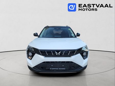 2026-Mahindra-XUV-3XO-12T-AX7L_1