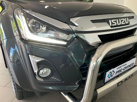 2021-Isuzu-D-Max-300-LX-Auto-Double-Cab_8