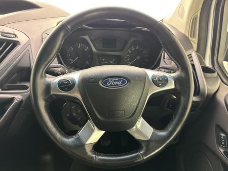 2021-Ford-Tourneo-Custom-LTD-22-TDCi-SWB-114kW_10