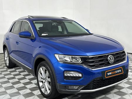 2022-Volkswagen-T-Roc-20-TSI-Design-4Mot-Auto_14