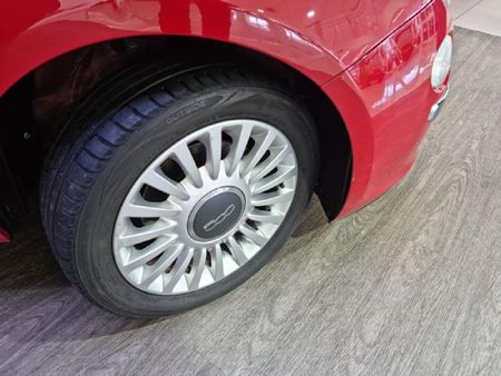 2014-Fiat-500-14-Lounge_13