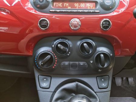 2014-Fiat-500-14-Lounge_5