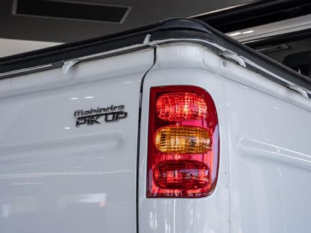 2023-Mahindra-Pik-Up-22-mHawk-S10-Double-Cab_11