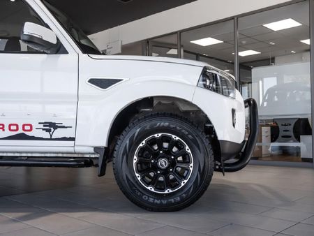 2023-Mahindra-Pik-Up-22-mHawk-S10-Double-Cab_16