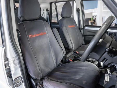 2023-Mahindra-Pik-Up-22-mHawk-S10-Double-Cab_26