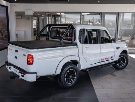 2023-Mahindra-Pik-Up-22-mHawk-S10-Double-Cab_8