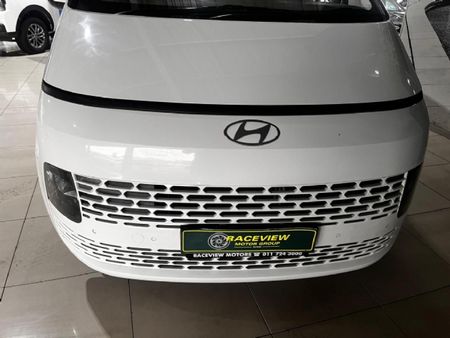 2022-Hyundai-Staria-22d-Executive-Auto_1