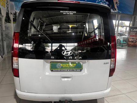 2022-Hyundai-Staria-22d-Executive-Auto_2