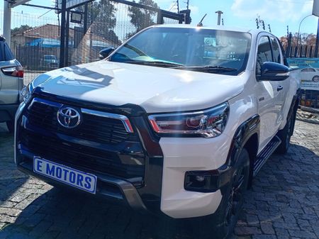 2020-Toyota-Hilux-28-GD-6-Raised-Body-Raider-Auto-Extended-Cab_1