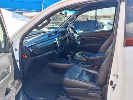 2020-Toyota-Hilux-28-GD-6-Raised-Body-Raider-Auto-Extended-Cab_6