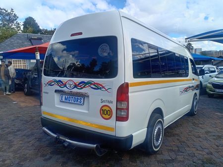 2022-Toyota-Quantum-25-D-4D-Sesfikile-16-seat_8
